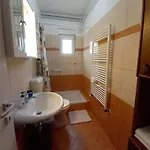 Kascuni A4 Vikendica